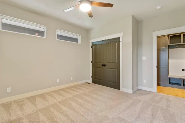 $764,900 | 1809 Halls Creek Avenue, Raymore, MO 64083