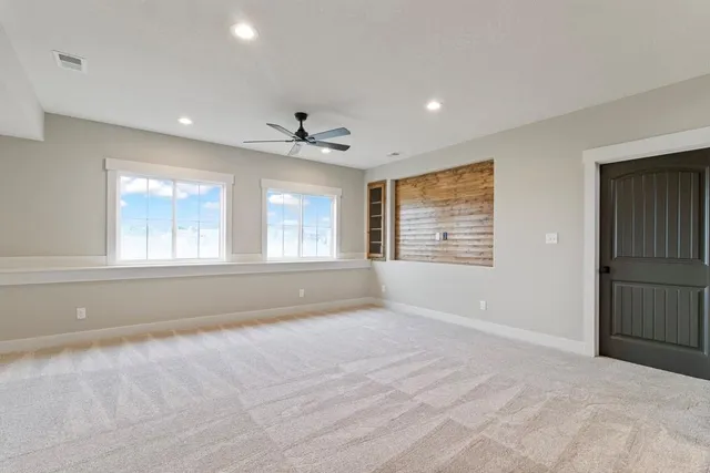 $764,900 | 1809 Halls Creek Avenue, Raymore, MO 64083