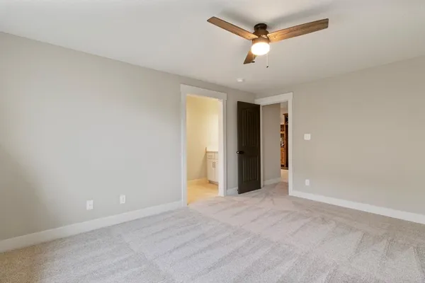 $764,900 | 1809 Halls Creek Avenue, Raymore, MO 64083