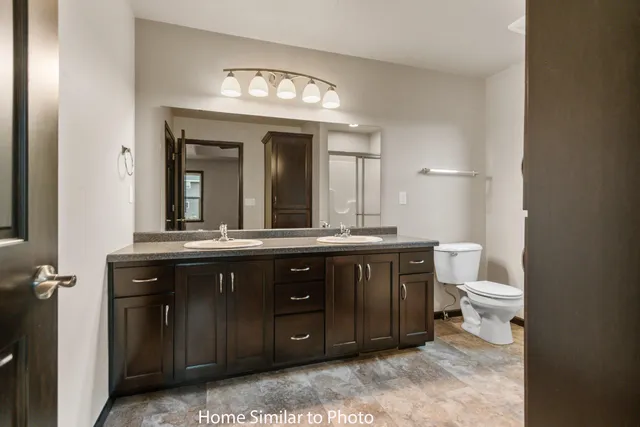 $414,900 | 1696 Betty Jean Ln Green, Green Bay, WI 54313