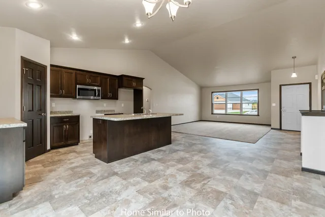 $414,900 | 1696 Betty Jean Ln Green, Green Bay, WI 54313