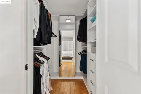 $675,000 | 850 West Grand Avenue, Unit 17, Oakland, CA 94607