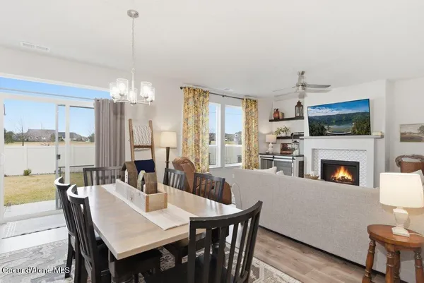 $675,000 | 880 East Allenby Court, Post Falls, ID 83854