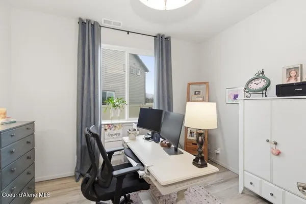 $675,000 | 880 East Allenby Court, Post Falls, ID 83854