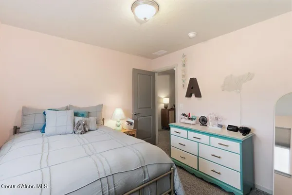 $675,000 | 880 East Allenby Court, Post Falls, ID 83854