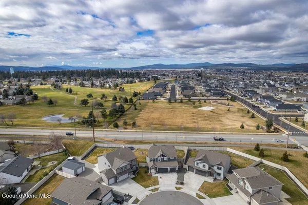 $675,000 | 880 East Allenby Court, Post Falls, ID 83854