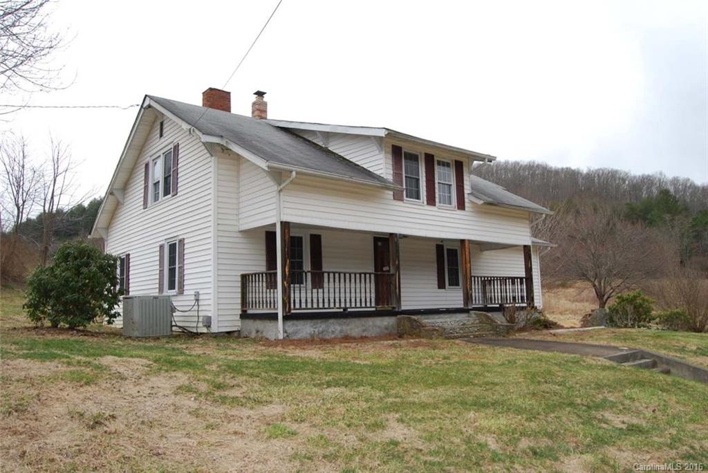 819 Coffee Branch Road Canton, NC 28716 - Photo 1 of 14