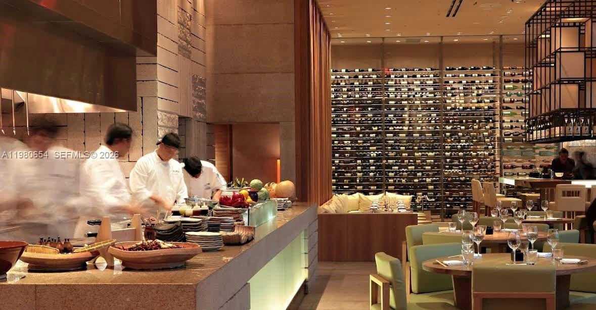 200 Biscayne Blvd Way, Unit 4801 Miami, FL 33131 - Photo 27 of 34