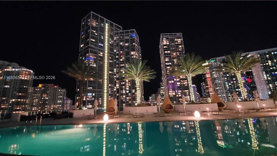 200 Biscayne Blvd Way, Unit 4801 Miami, FL 33131 - Photo 32 of 34