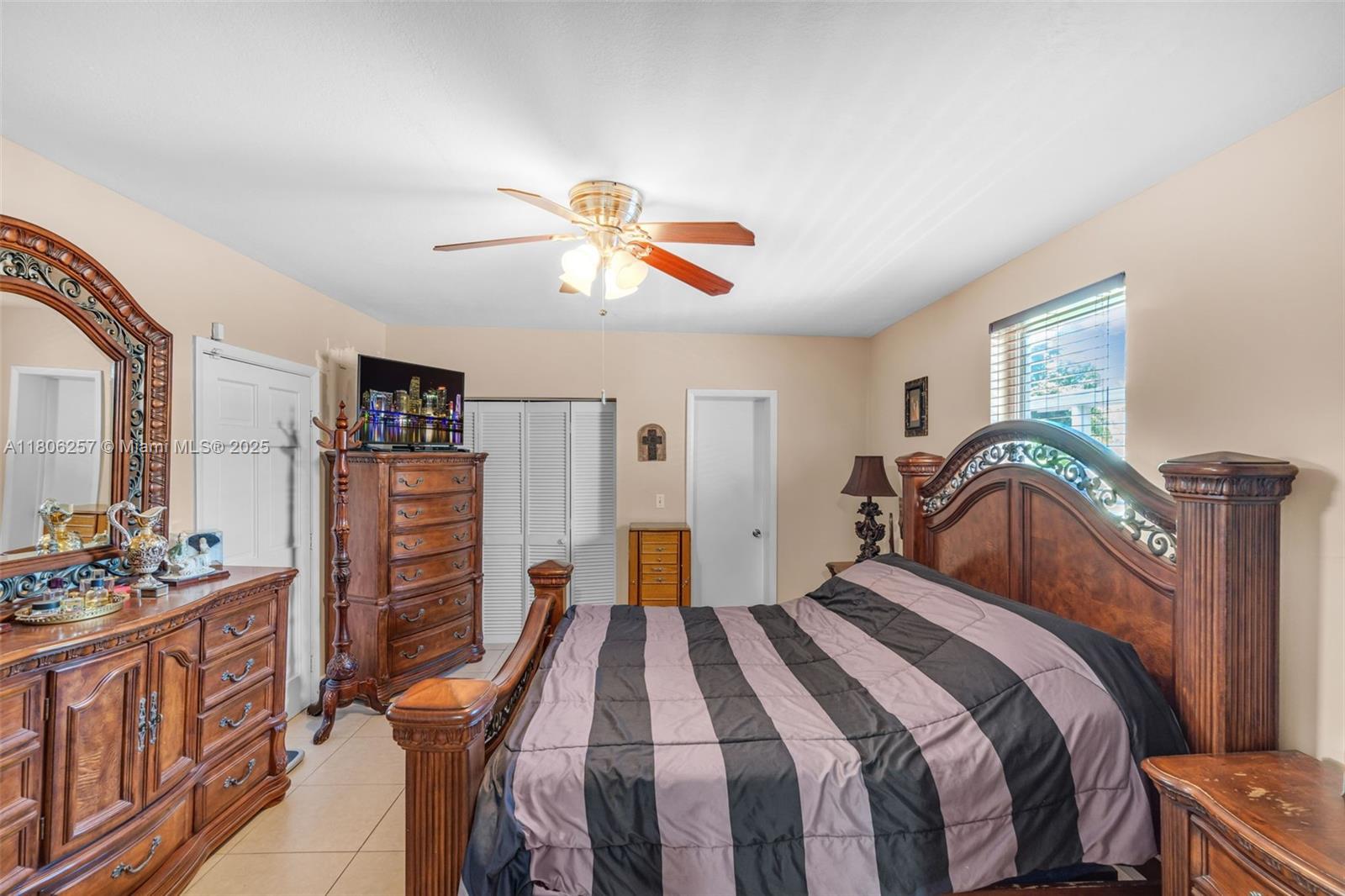 1901 Southwest 37th Avenue Miami, FL 33145 - Photo 20 of 35