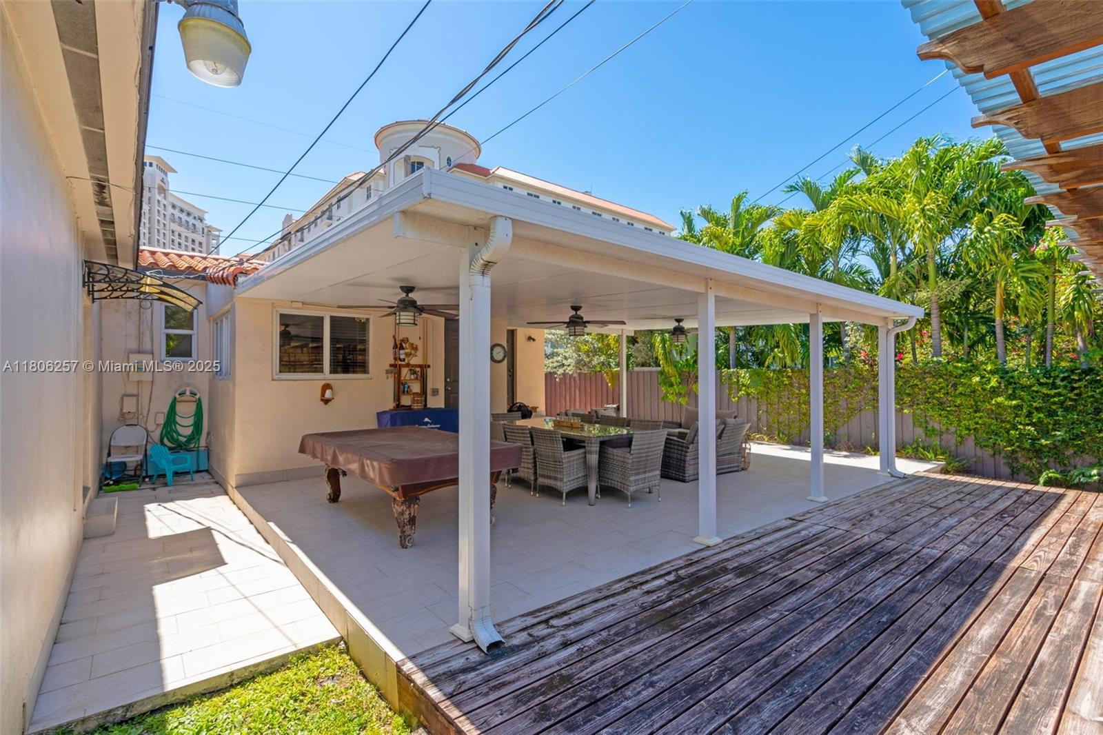 1901 Southwest 37th Avenue Miami, FL 33145 - Photo 28 of 35