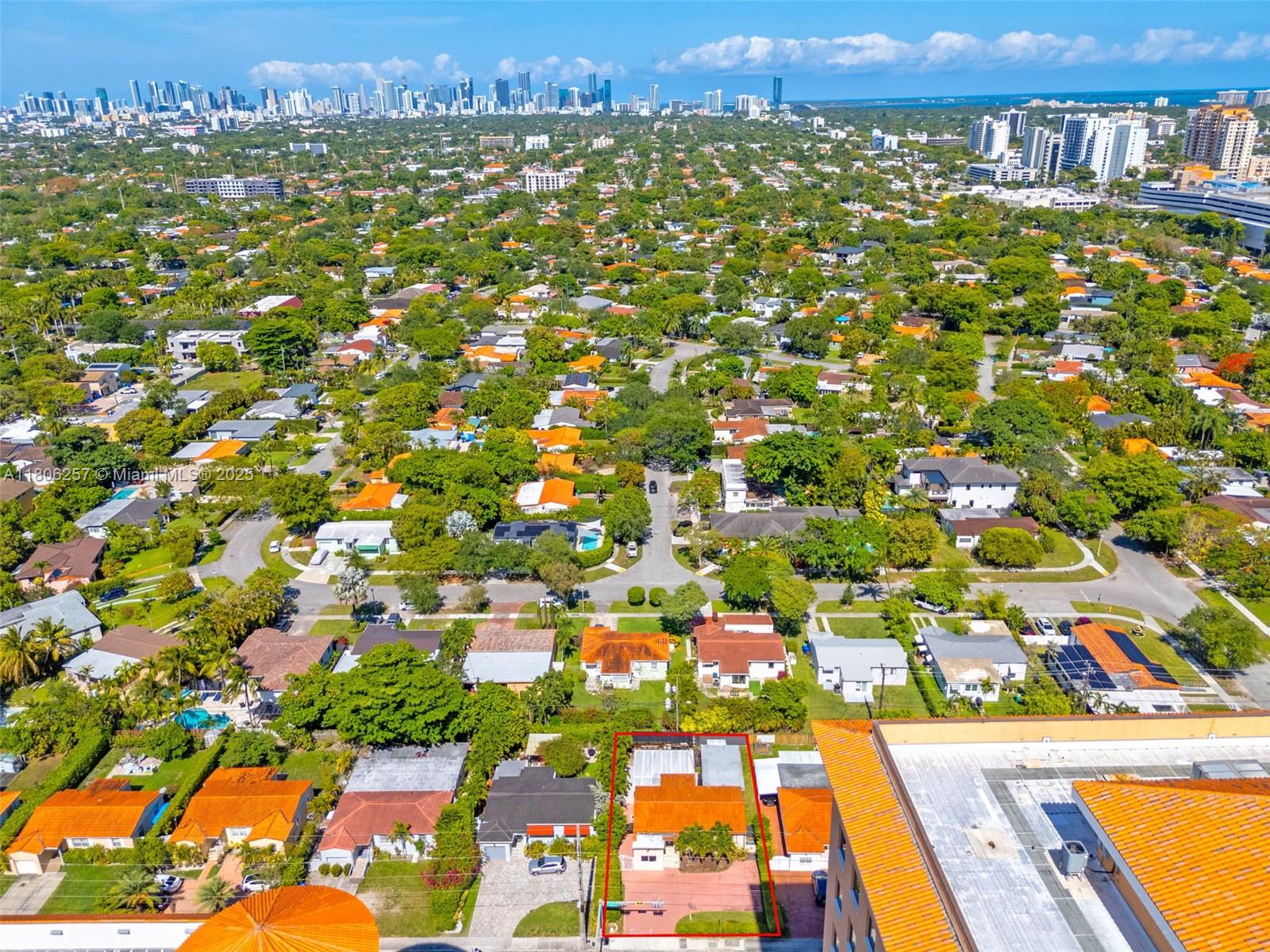 1901 Southwest 37th Avenue Miami, FL 33145 - Photo 30 of 35