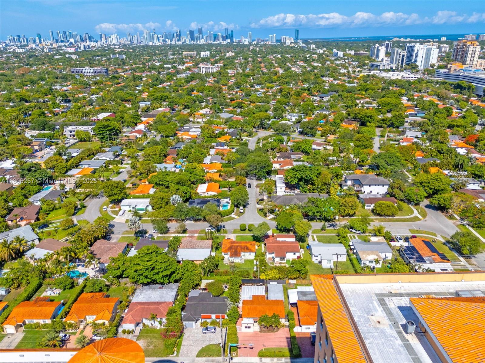 1901 Southwest 37th Avenue Miami, FL 33145 - Photo 31 of 35