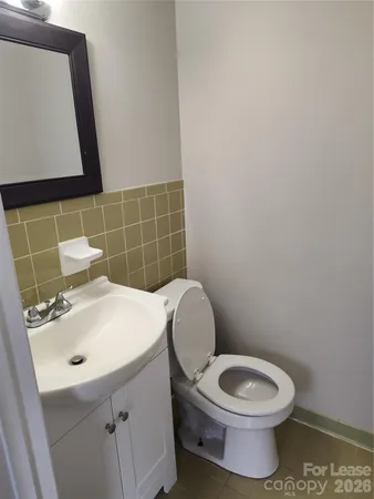 $1,000 | 1205 Home Road, Unit 4, Conover, NC 28613