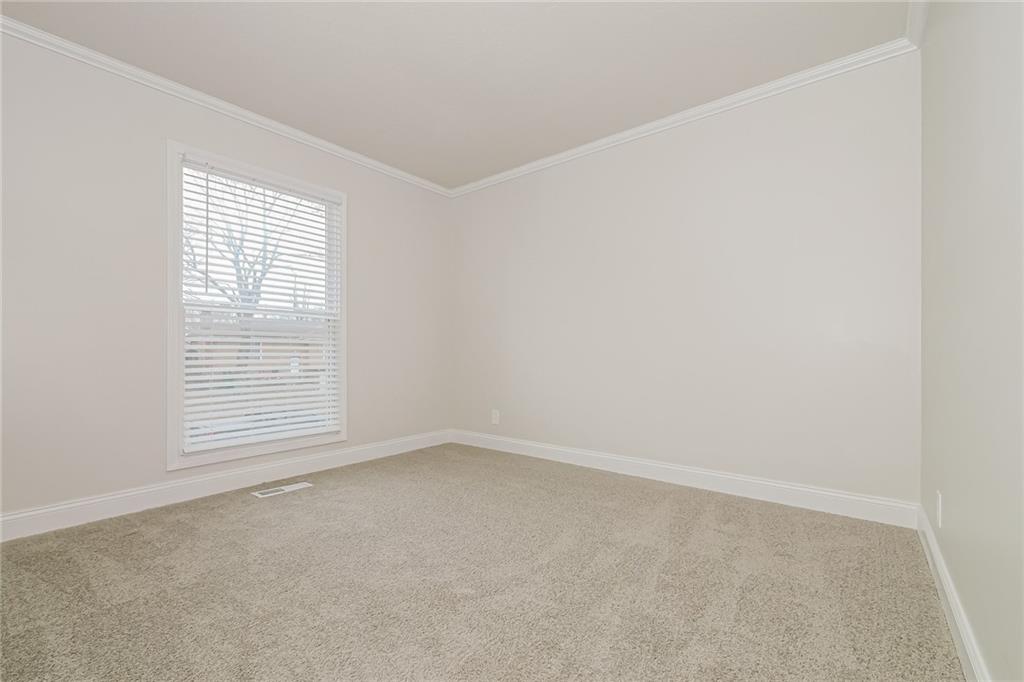 838 East 125th Terrace Olathe, KS 66061 - Photo 11 of 17