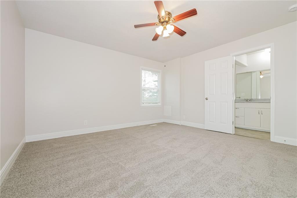 838 East 125th Terrace Olathe, KS 66061 - Photo 8 of 17