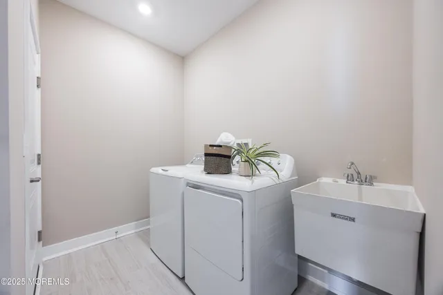 $839,990 | 114 Fillmore Drive, Monroe Township, NJ 08831