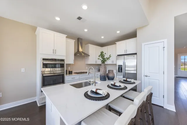 $839,990 | 114 Fillmore Drive, Monroe Township, NJ 08831