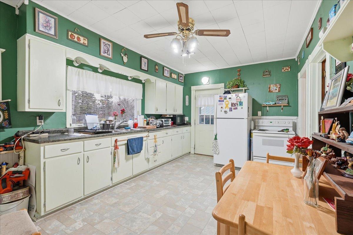 641 West Main Street, Unit W Ellsworth, WI 54011 - Photo 3 of 23