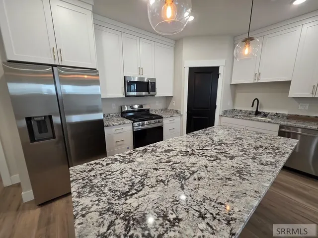 $475,000 | 549 South Cutler Avenue, Sugar City, ID 83448