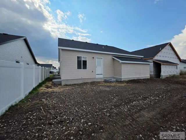 $475,000 | 549 South Cutler Avenue, Sugar City, ID 83448