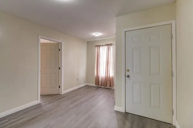 $750 | 907 Laredo Street, Corpus Christi, TX 78401