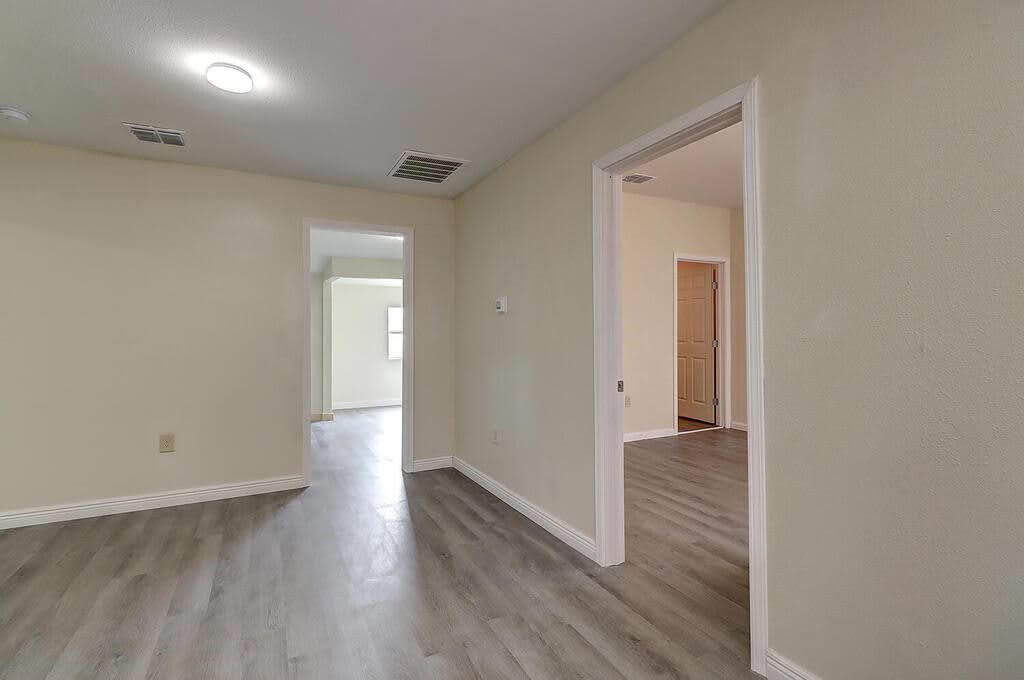 907 Laredo Street Corpus Christi, TX 78401 - Photo 10 of 34