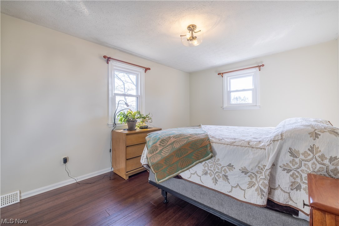 2831 Stiegler Road Medina, OH 44256 - Photo 21 of 32 Bedroom 1