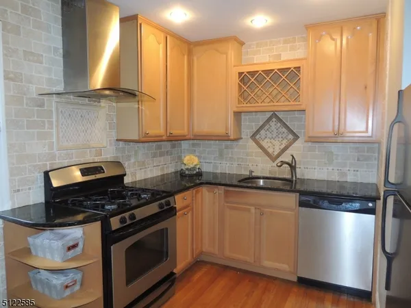 $2,050 | 201 Pitney Place, Unit 201, Morristown, NJ 07960