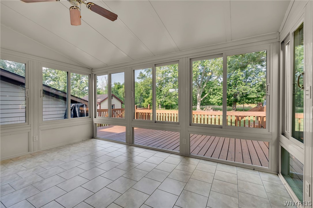 5300 Shimerville Road Clarence, NY 14031 - Photo 31 of 45