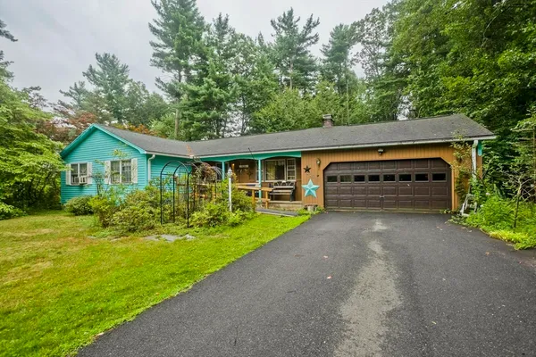 $365,000 | 460 Soule Road, Wilbraham, MA 01095