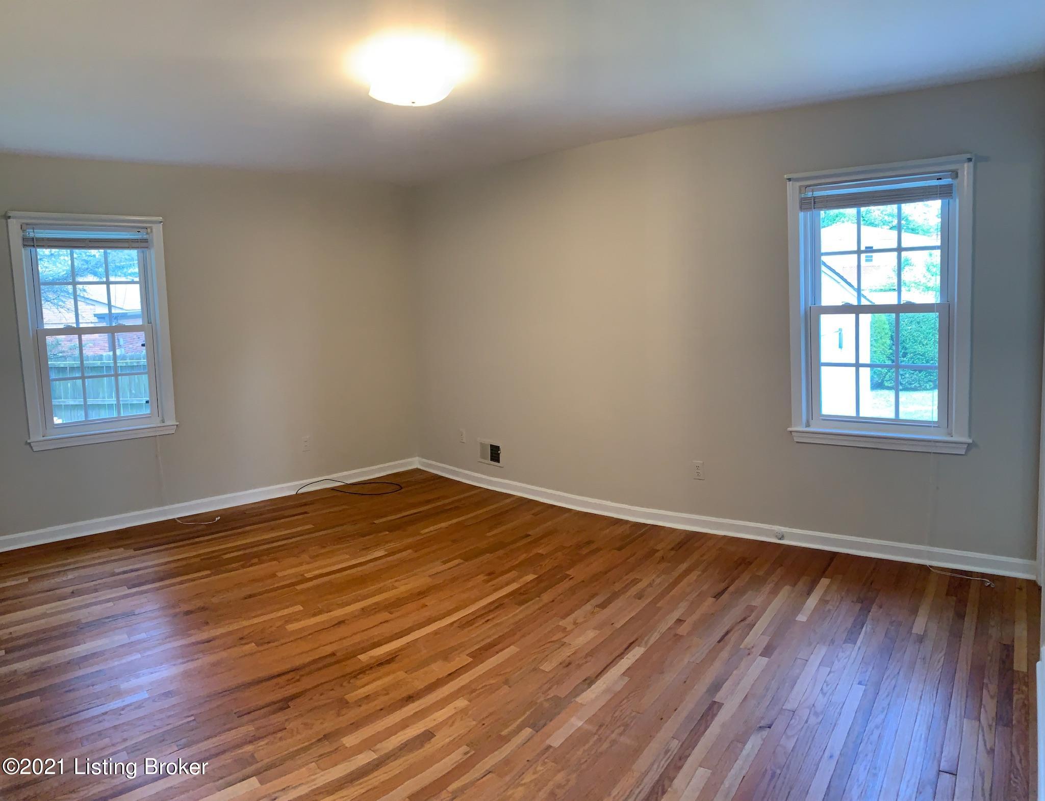 8603 Whipps Bend Road Louisville, KY 40222 - Photo 30 of 53 Primary Bedroom