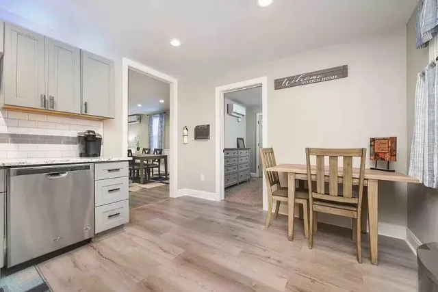 $2,100 | 155 Labelle Street, Unit 2, Pittsburgh, PA 15211