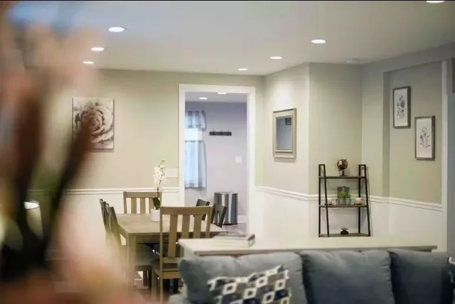 $2,100 | 155 Labelle Street, Unit 2, Pittsburgh, PA 15211