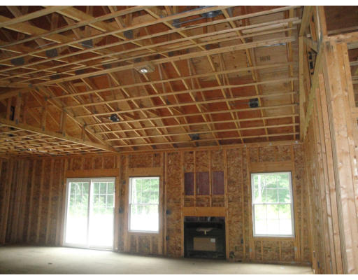 97 Tall Pines Road, Unit 18 Hampden, MA 01036 - Photo 6 of 6 Gallery Image 6