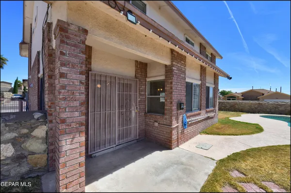 $375,000 | 4376 Loma Taurina Drive, El Paso, TX 79934