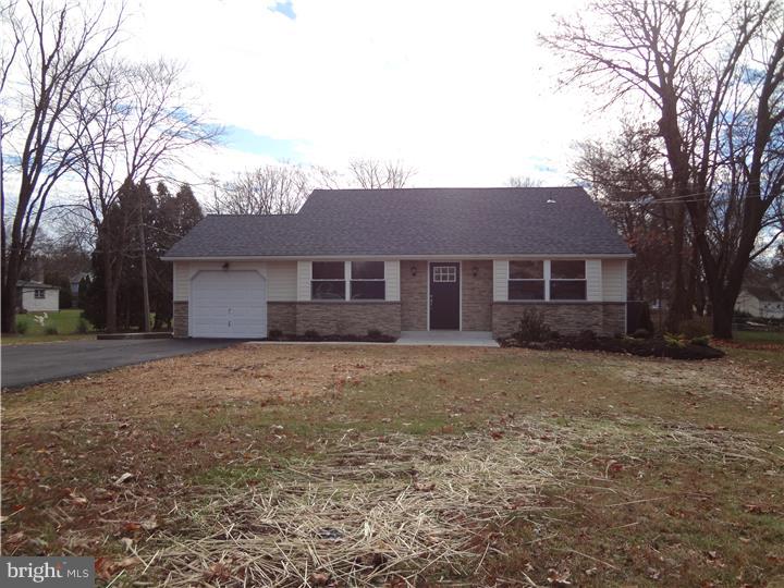 6 Lawrence Road Audubon, PA 19403 - Photo 2 of 24 Exterior Front