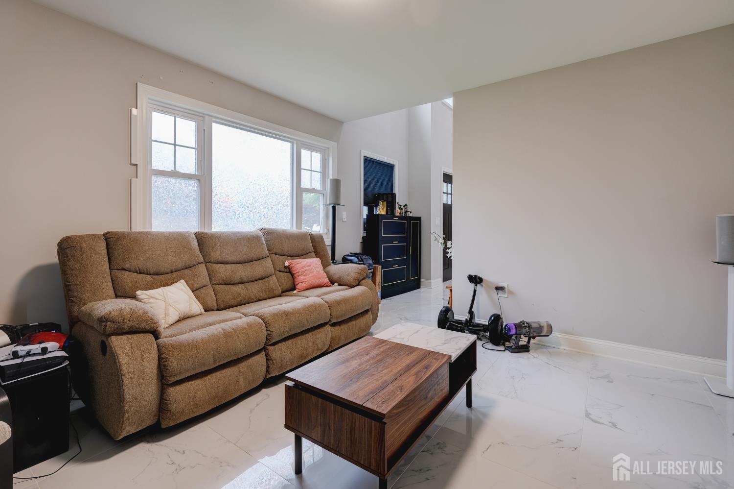7 Windsor Road Edison, NJ 08817 - Photo 16 of 34