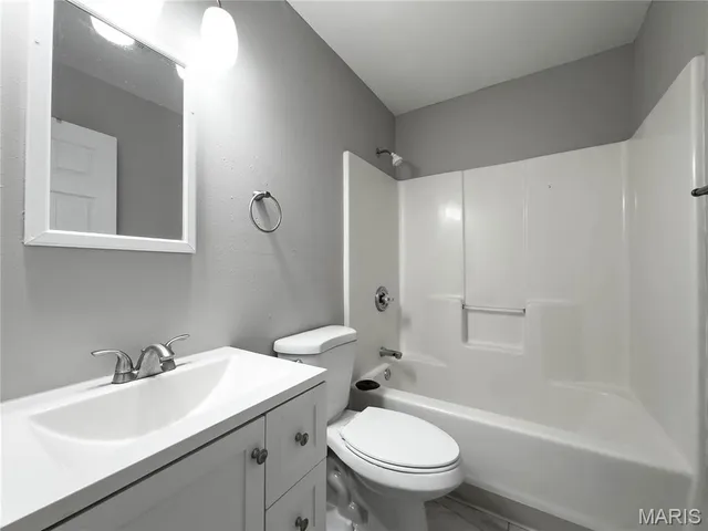 $395,000 | 105 South 5th Street, Dupo, IL 62239