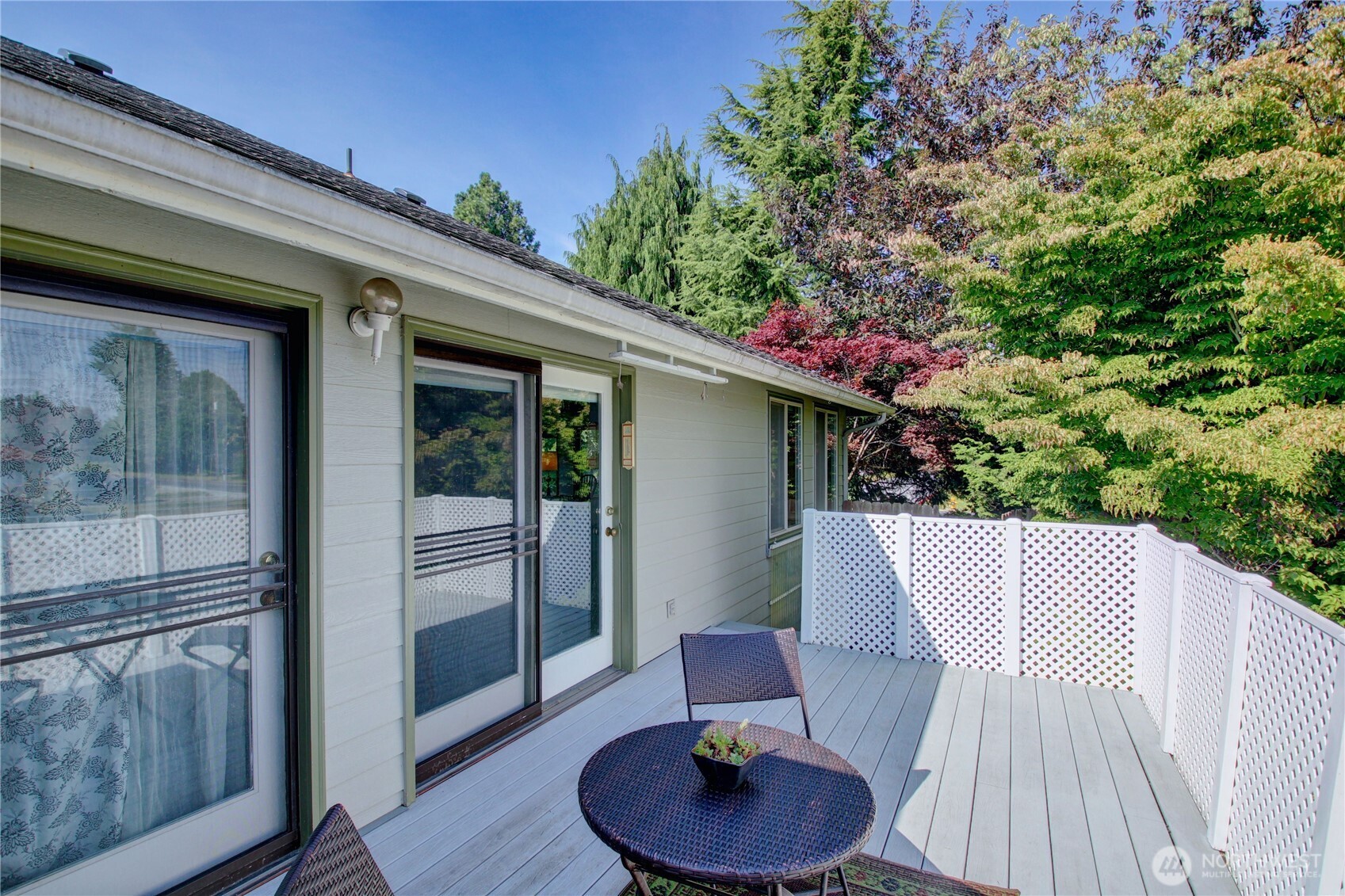 208 Gardner Road Burlington, WA 98233 - Photo 3 of 39 Gallery Image 3