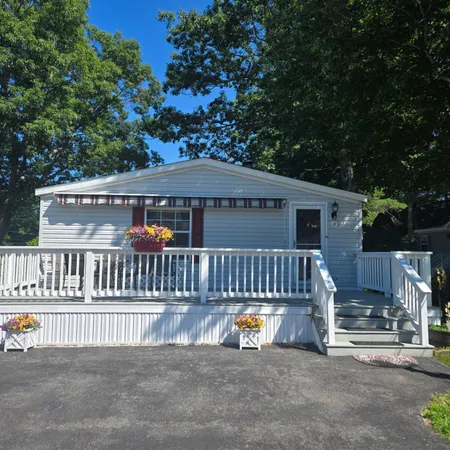 $265,500 | 21 Whistle Stop Circle, Wells, ME 04090
