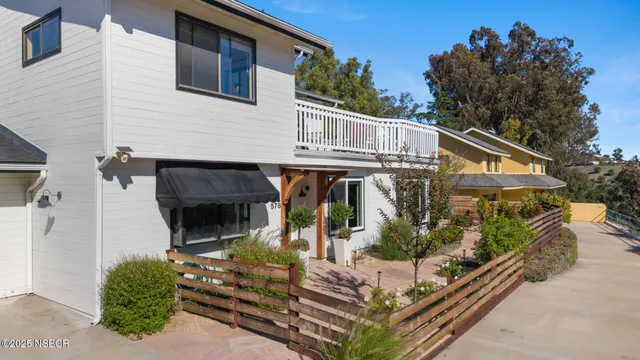 $1,245,000 | 578 Pine Street, Solvang, CA 93463