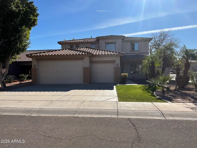 $2,600 | 12849 West Weldon Avenue, Avondale, AZ 85392