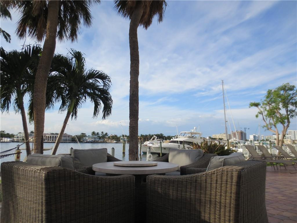 77 South Birch Road, Unit 5A Fort Lauderdale, FL 33316 - Photo 40 of 54 Pool Deck Seating