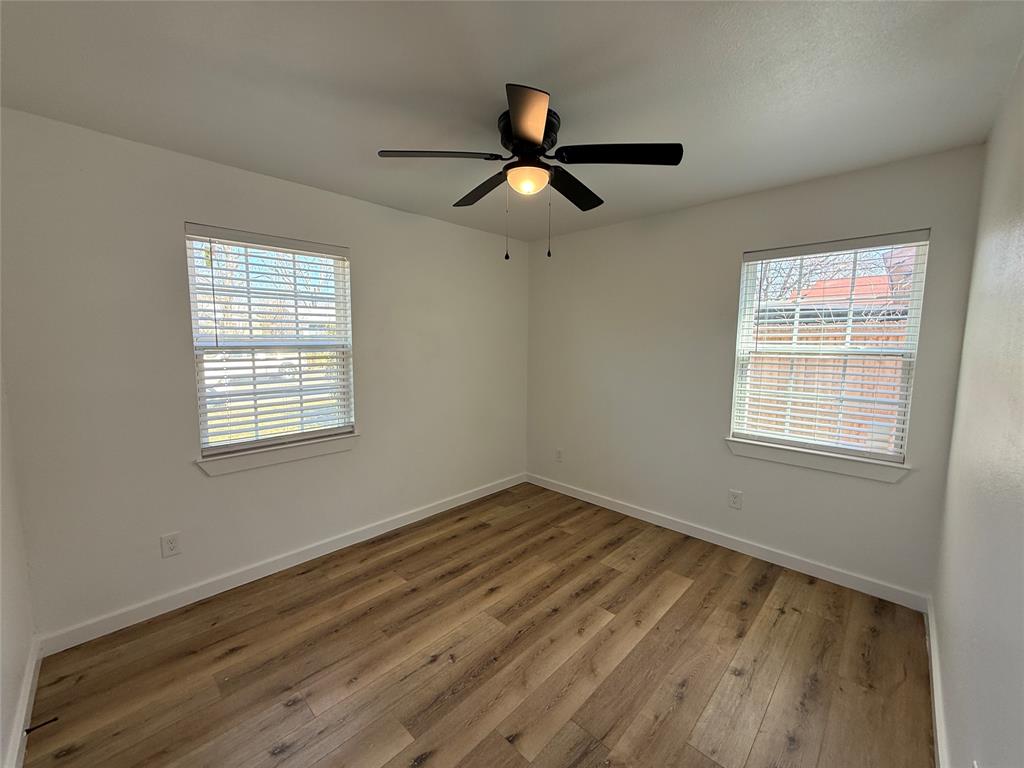 618 Pleasant Valley Road Garland, TX 75040 - Photo 15 of 22