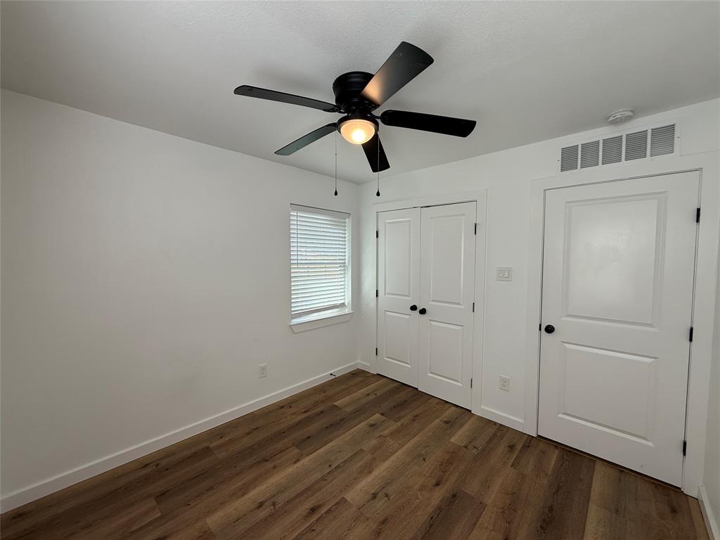 618 Pleasant Valley Road Garland, TX 75040 - Photo 16 of 22