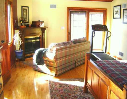 5629 Aiken Road McKees Rocks, PA 15136 - Photo 6 of 8 Master Bedroom.