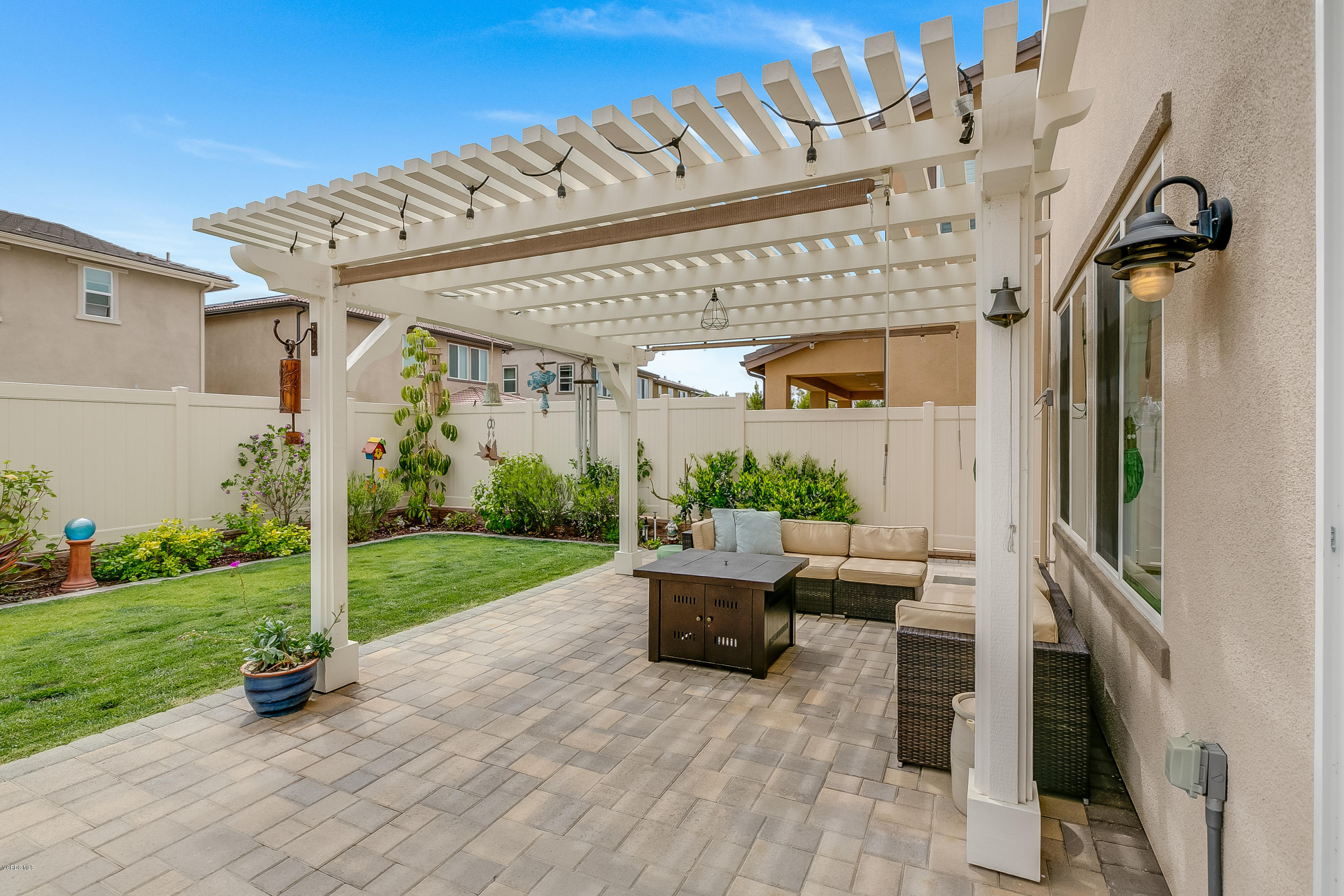688 Platte Way Oxnard, CA 93036 - Photo 31 of 35 TwoFishDigital_688Platte-32