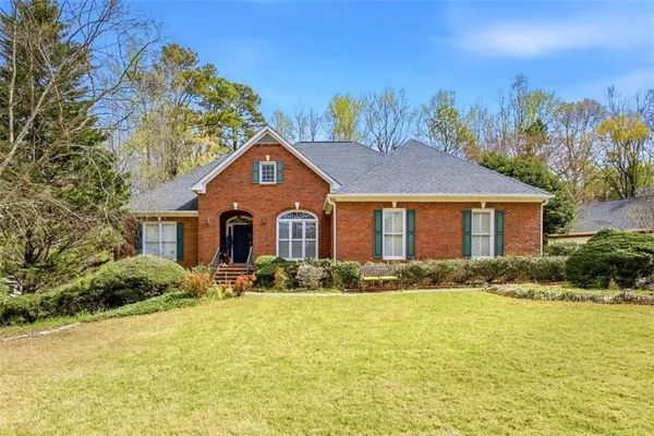 $450,000 | 1948 Trestlebrook Way, Buford, GA 30519
