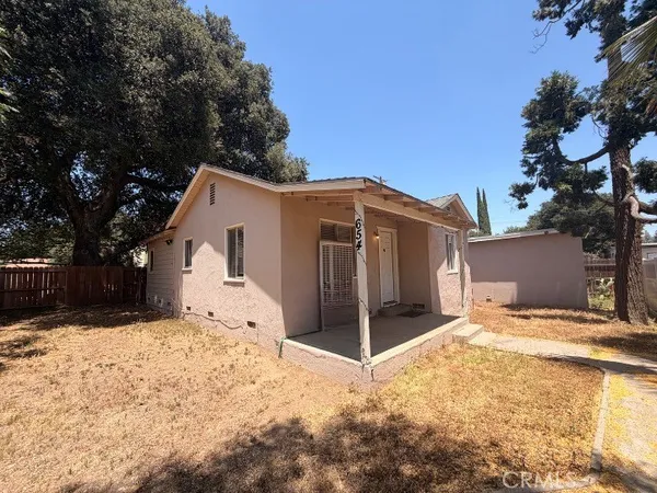 $385,000 | 654 Edgar Avenue, Beaumont, CA 92223